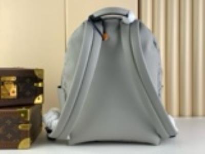 wholesale quality louis vuitton discovery backpack grey 